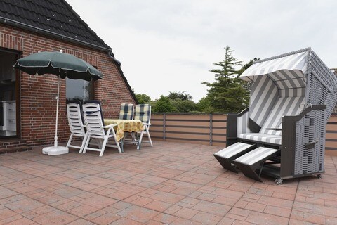 Dachterrasse mit Strandkorb